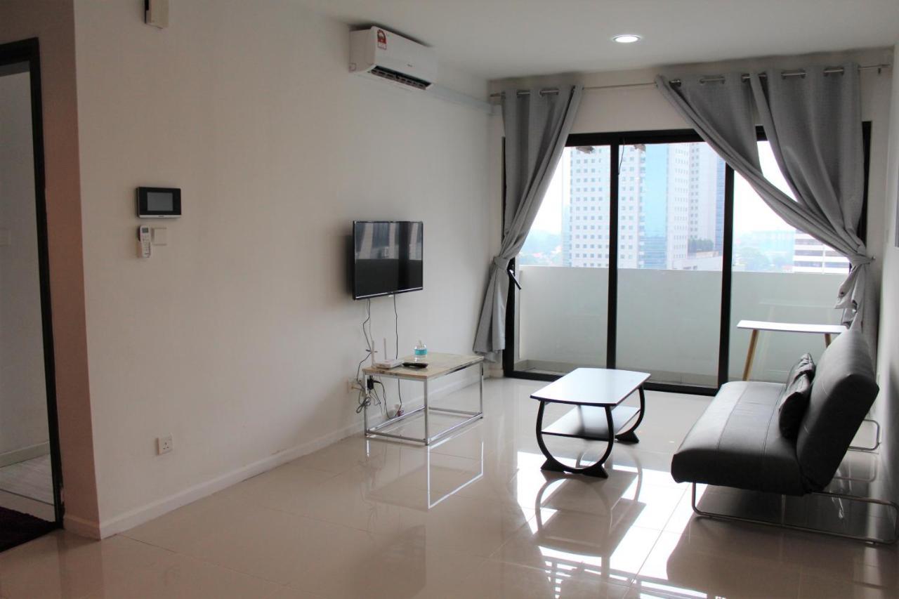 Suasana Suites D'Homestay01 Jb Town Τζόχορ Μπάχρου Εξωτερικό φωτογραφία